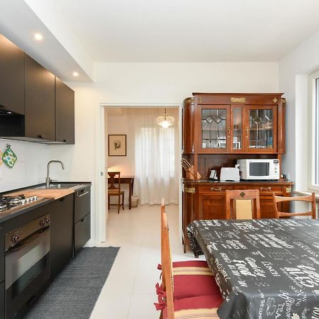 Garden Apartment Bardolino Bagian luar foto